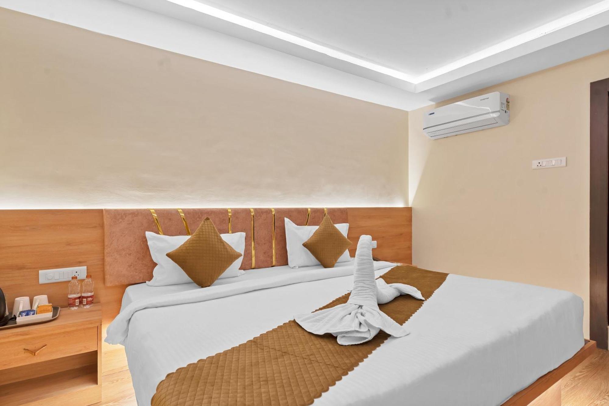 Hotel Sm Deccan Park Shamshabad Exterior foto